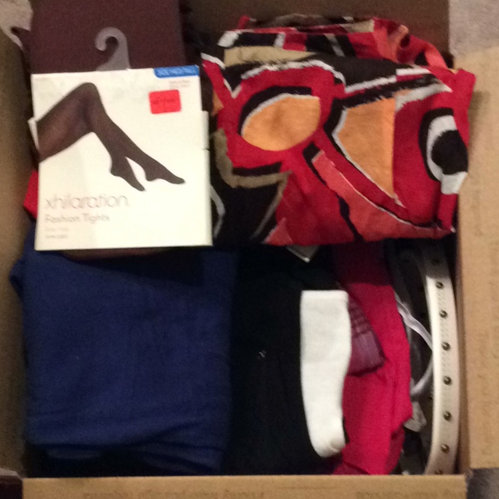 Women’s Mystery Box - Picture 2 of 2